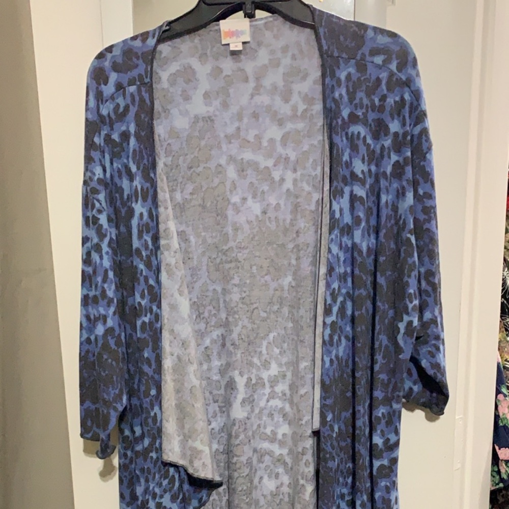 Blue cheetah Leopard Shirley!